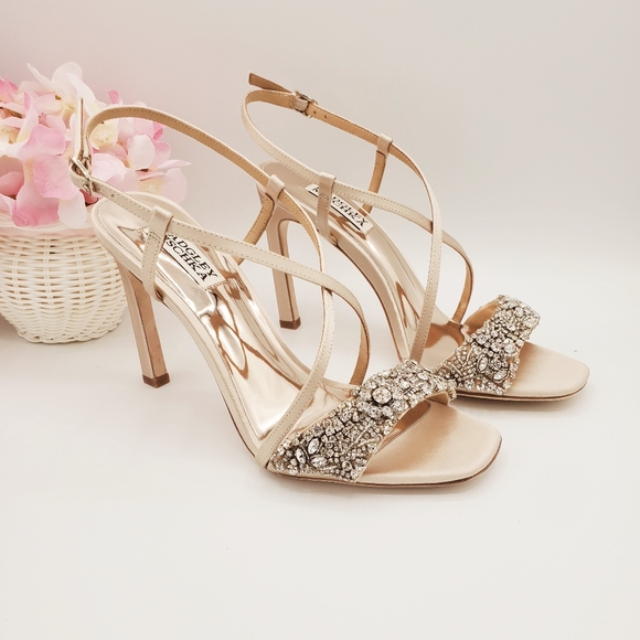 Badgley Mischka Elana heels in Champ Satin, NIB - Picture 3 of 8